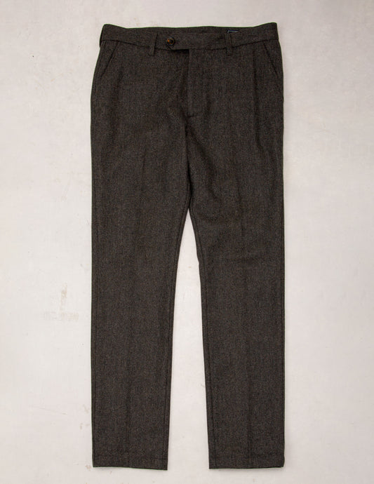 The Rivay Edwards Wool Trouser in Saddle Brown