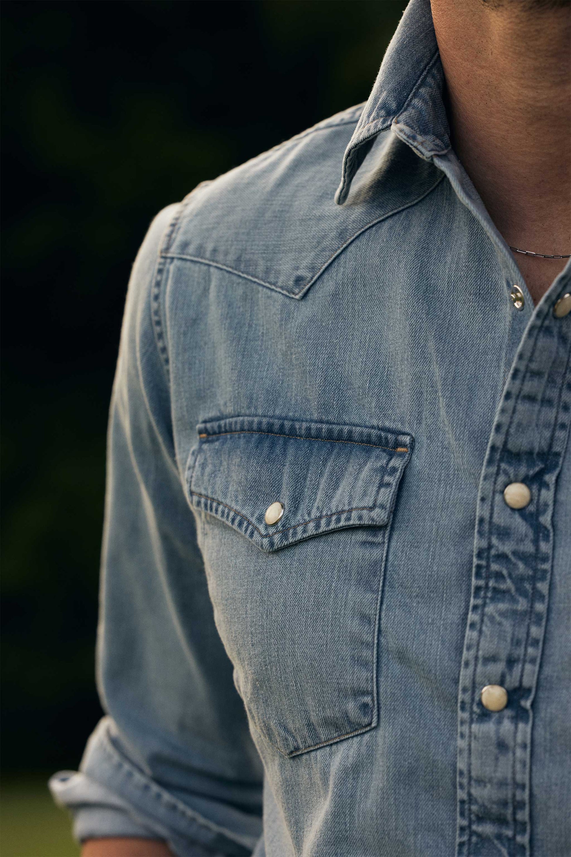 Wayne Denim Western Shirt in Light Wash